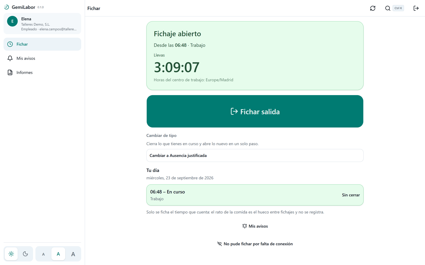 Terminal de fichaje con un fichaje abierto y el cronómetro en marcha
